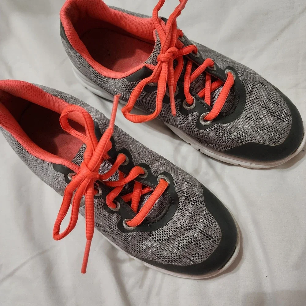 Footjoy‎ Spikeless Ladies Kids Golf Shoes Grey 48219 Size 2 M